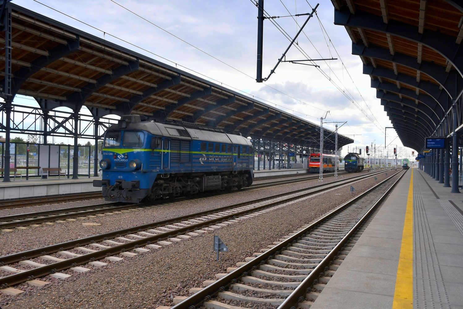 ST44-1266