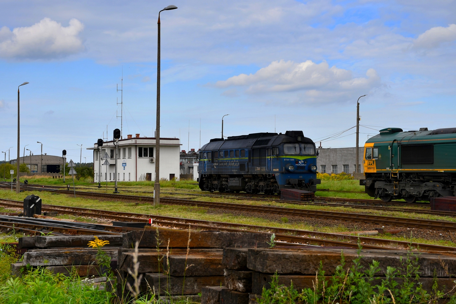 ST44-1255